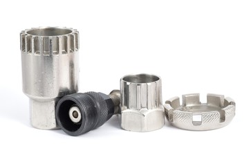 4 Bicycle special tools and extractors