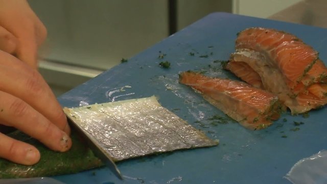 lachs mit links schneiden