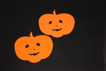 Two Pumkin Heads