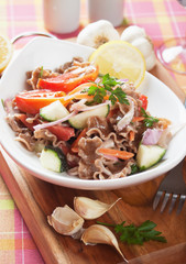 Wholegrain pasta and vegetable salad