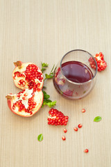 Pomegranate juice with pomegranate