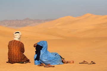 Twee moeders in de Sahara