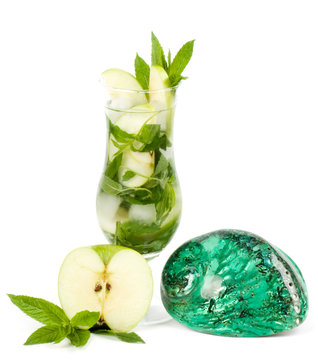 Classic Mojito summer set with apple and shell