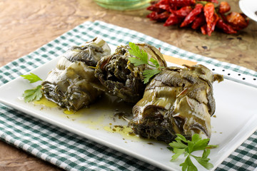 Artichokes with garlic and parsley