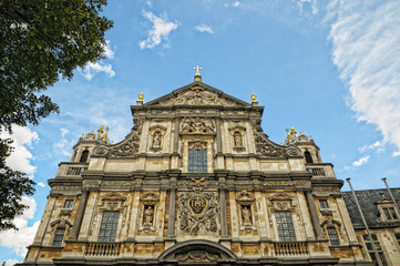 Fototapeta na wymiar St.-Carolus Borromeus kościoła w Antwerpii, Belgia