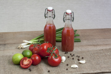 Fresh tomato juice with condiment & chive