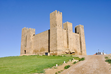 Fototapeta na wymiar Sadaba Castle, Saragossa (Hiszpania)