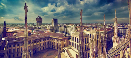 Papier Peint photo Milan Milan, Italie. Panorama de la ville. Vue sur Palais Royal