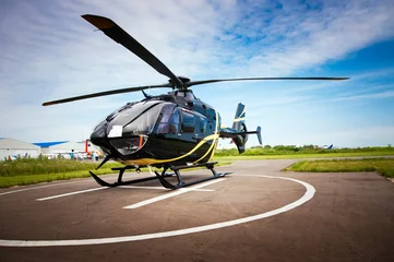Poster Im Rahmen Leichter Helikopter für den privaten Gebrauch © malexeum