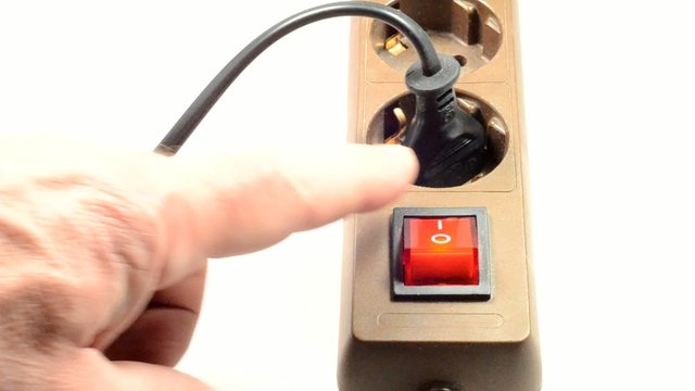 Energiesparen: Abschalten einer Steckdosenleiste