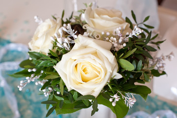 Christmas decoration with white roses