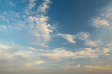 Fototapeta na wymiar Chmury