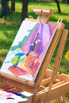 Easel to paint