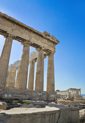 Obraz premium Parthenon temple in Acropolis at Athens, Greece