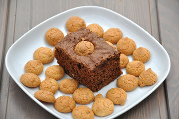 Amarettini Brownies