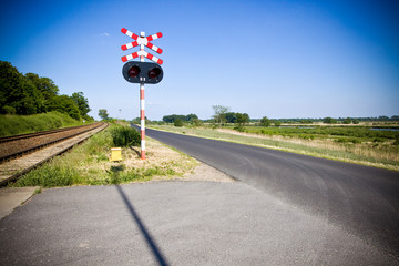 Znak drogowy / Przejazd kolejowy - obrazy, fototapety, plakaty