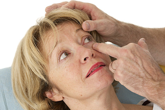 Chirurgie des paupi&egrave;res - Consultation