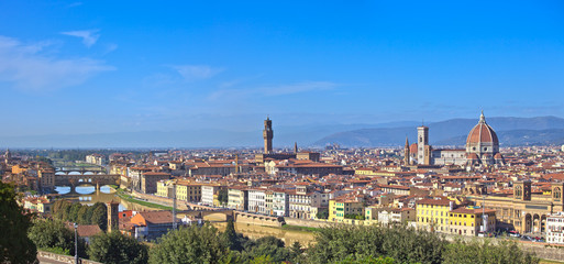 Fototapeta na wymiar Florence aerial cityscape. Panorama widok z Michelangelo Park
