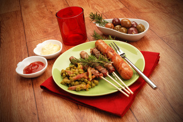 STUZZICHINI DI ANTIPASTO