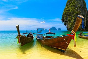 Thailand traditional wooden boats. Sea landscape - obrazy, fototapety, plakaty