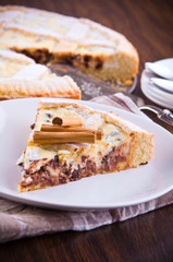 Ricotta cheese crostata.