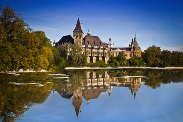 Obraz premium Vajdahunyad Castle in the main City Park, Budapest, Hungary.