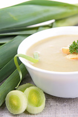 bowl of leek soup