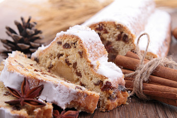 christstollen