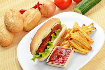 appetizing  hot dog