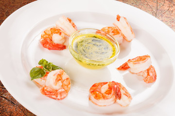 shrimps with sauce
