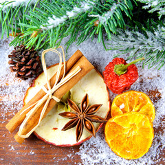 stimmungsvolle Festdekoration zu Weihnachten