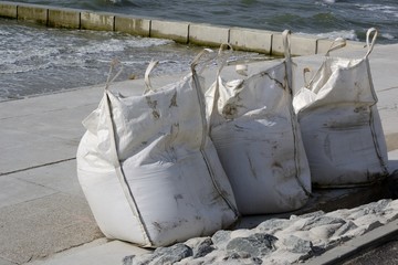 Big-Bags zum Küstenschutz