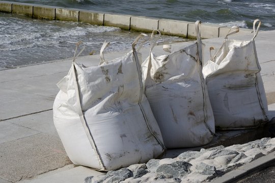 Big-Bags zum K&uuml;stenschutz