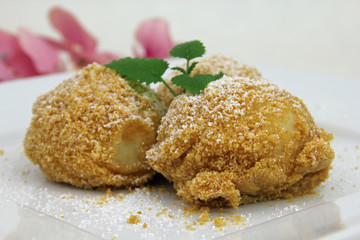 Topfenknödel