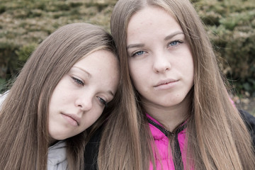 Obraz premium Two girls sisters - GEMINI