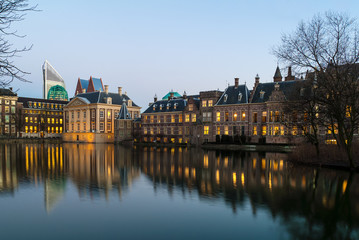 Fototapeta na wymiar Holenderski budynków Parlamentu w Hadze