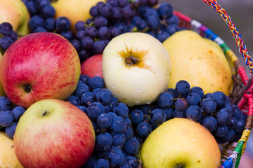 a lot of apples and grapes