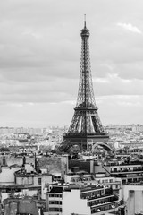 Tour Eiffel in Paris - 46202086
