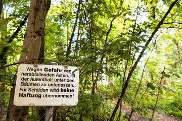 Verbot im Wald
