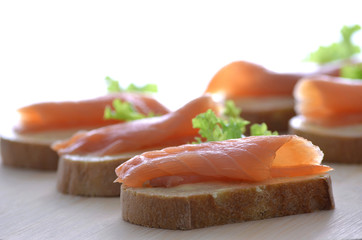 Smoked salmon canapes