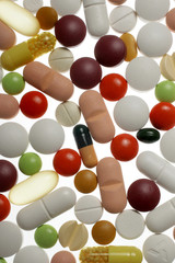 Medikamente in Form von Tabletten, Dragees, Kapseln und Pillen