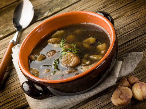 soup with chestnut and mushrooms