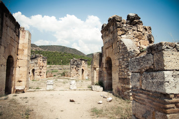Fototapeta premium Ancient Ruins Of Hierapolis