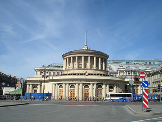 Obraz premium Ploshchad Vosstaniya station, St Petersburg