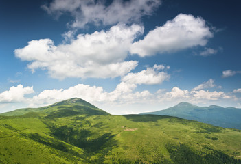 Fototapeta premium Highest Ukrainian mountains panorama