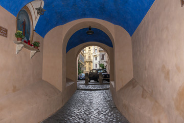 Roma, via dell'Arco dei Banchi