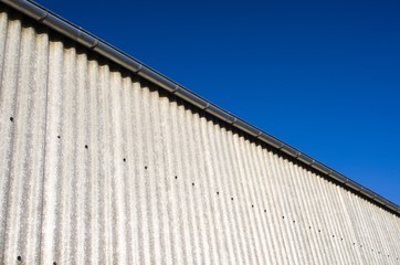 Wetterfeste Metallfassade