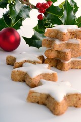 Hollies and gingerbreads