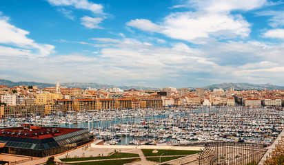 Naklejka na ściany i meble Vieux Port Marseille