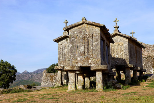 Espigueiros